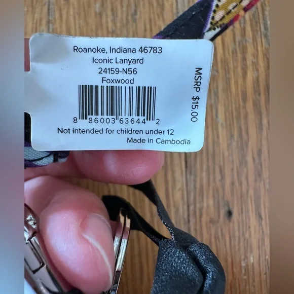 Vera Bradley Iconic Lanyard and Zip ID Case - Set of 2 - Picture 6 of 10